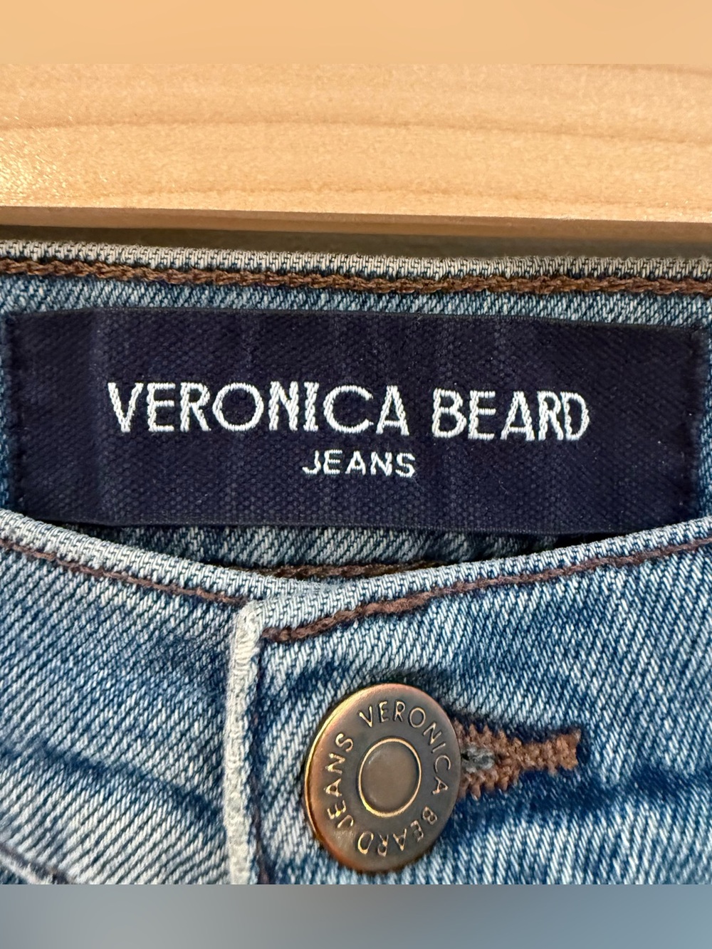 Veronica Beard High-Rise Wide-Leg Medium Wash Crosbie Jeans, Size 30 - Picture 4 of 6